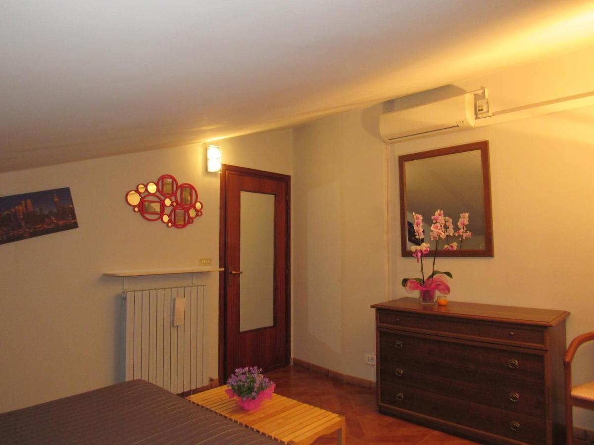 Emilia Apartment Agliano Terme Exterior photo